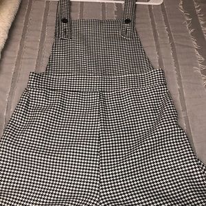 Houndstooth romper